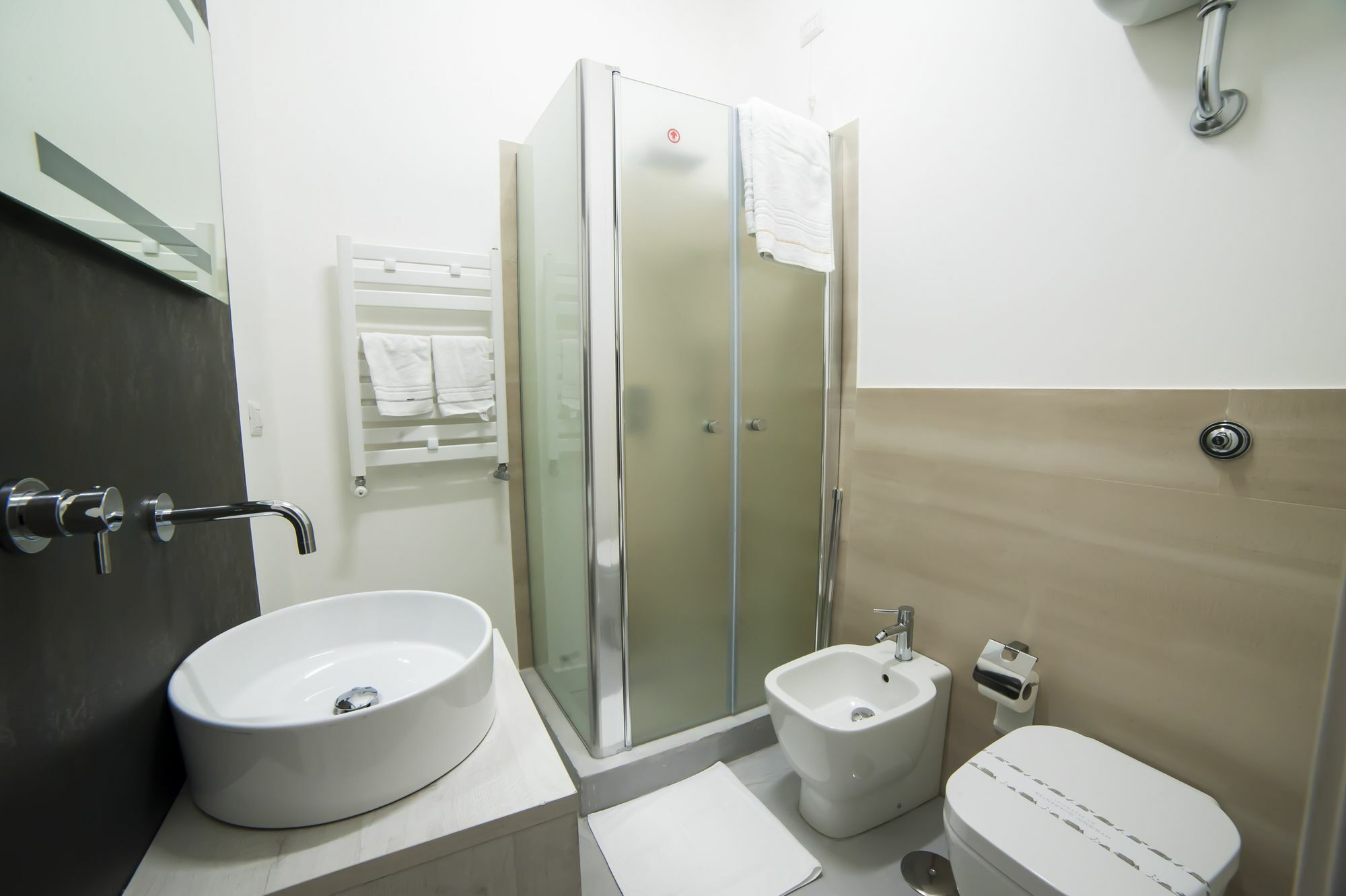 Dada Suite Napoli Esterno foto